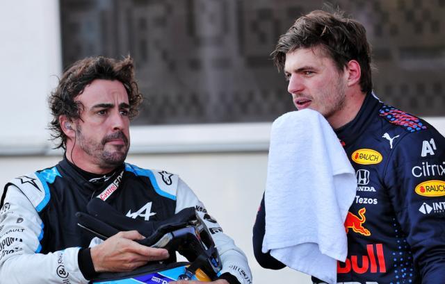 1630118242703031606.jpg fernando-alonso-max-verstappen-baku-grand-prix-2021-planetf1.jpg